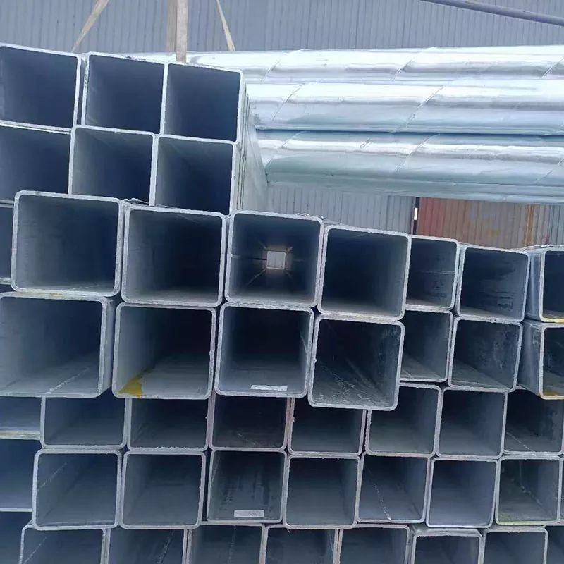 Tubo Retangular Preto de Pequeno Calibre